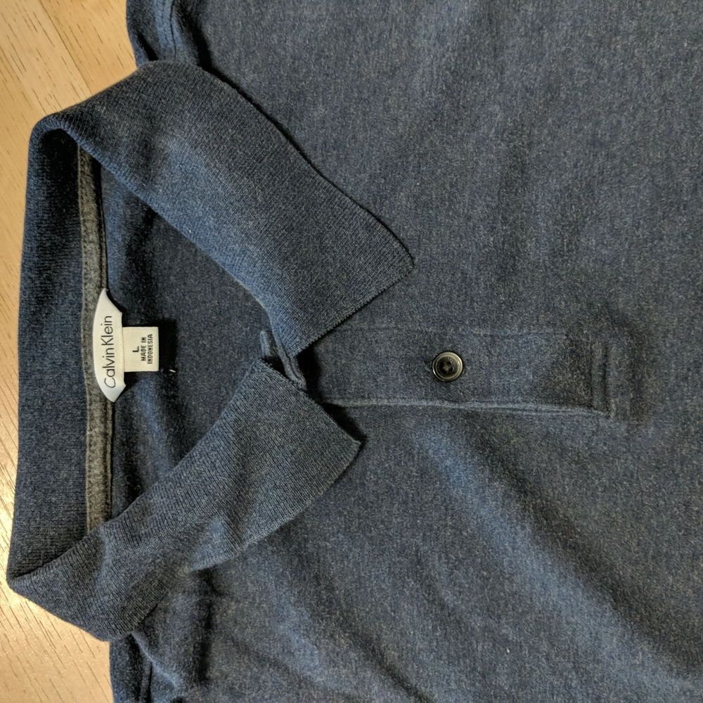 Calvin Klein blue polo shirt in stretchy 100 % cotton L